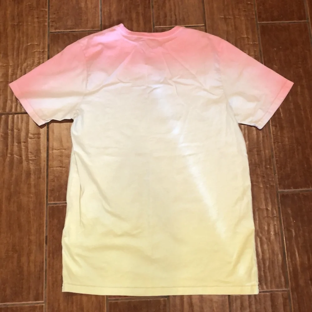 NWOT Men’s Volcom “Plea for Peace” T-Shirt size M - Picture 2 of 4